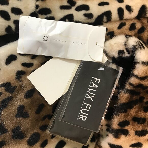 Terry Lewis Faux Fur Cropped Jacket Leopard Print Beaded and Lace Detail  NEW L - Picture 13 of 15